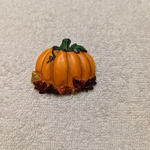 Pumpkin lapel pin
